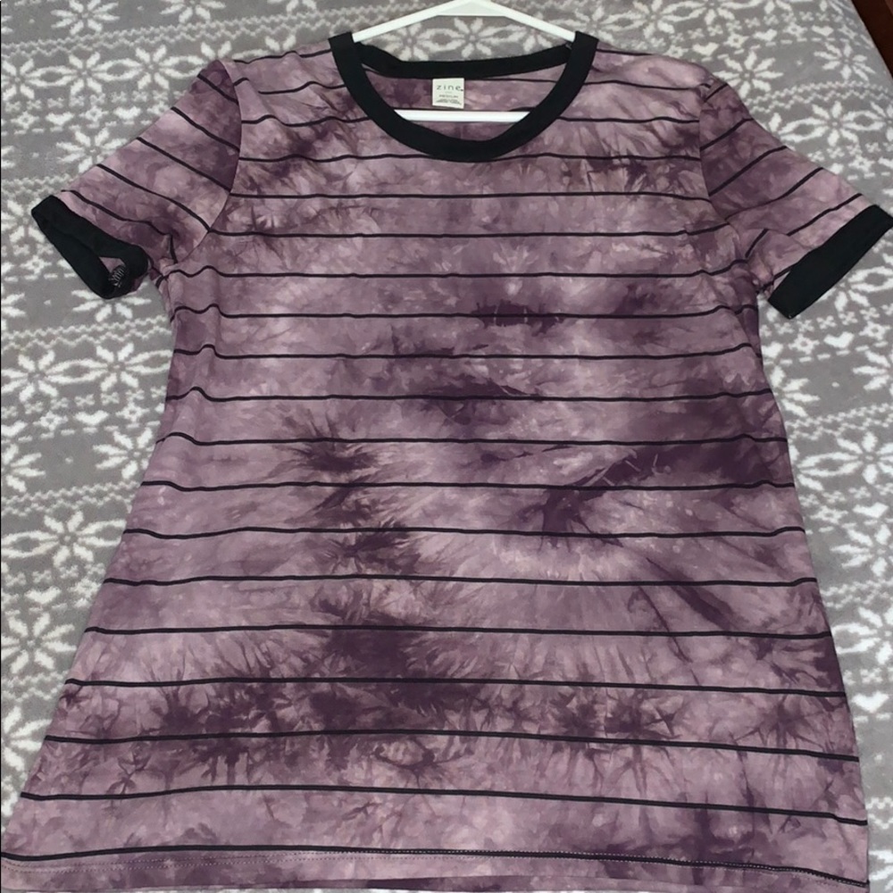 Bleach dye shirt